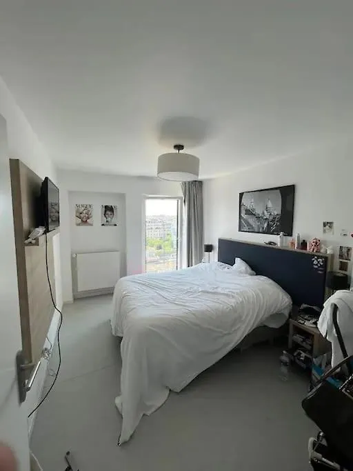 Appartement - Batignolles Paris Apartment